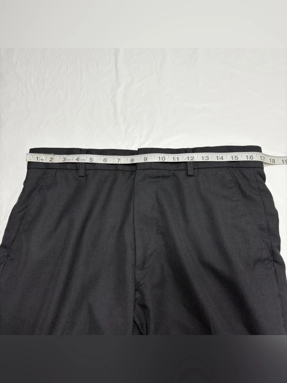 Banana Republic Gray Flat Front Dress Pants Men’s 33/32